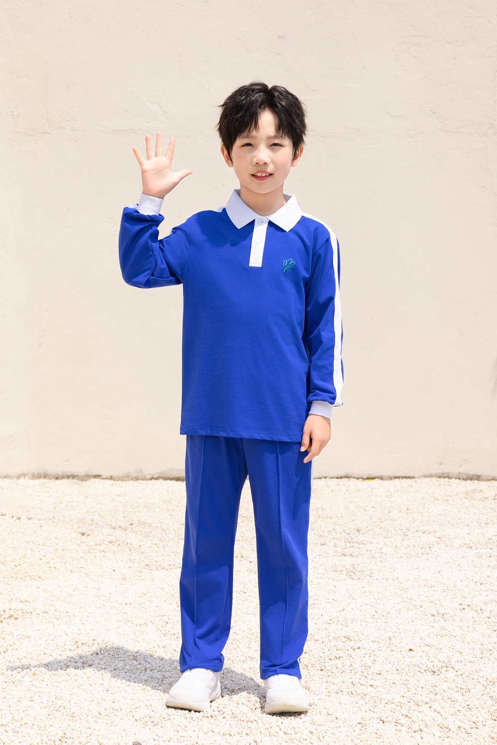 小学秋季男生校服
